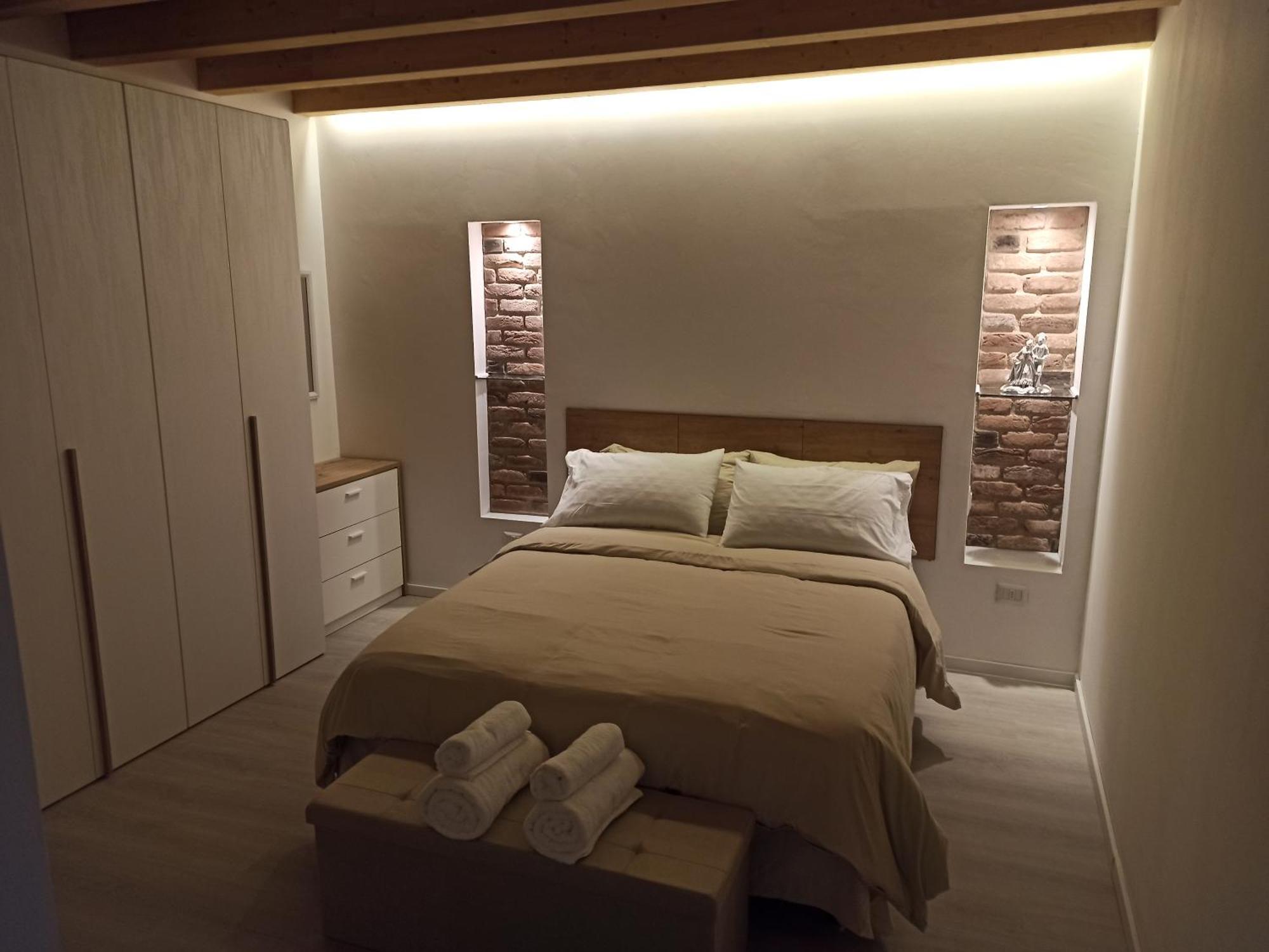 La Divina Suites Дальмине Экстерьер фото